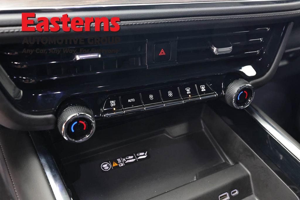 Used 2025 Chevrolet Suburban Z71 image 20