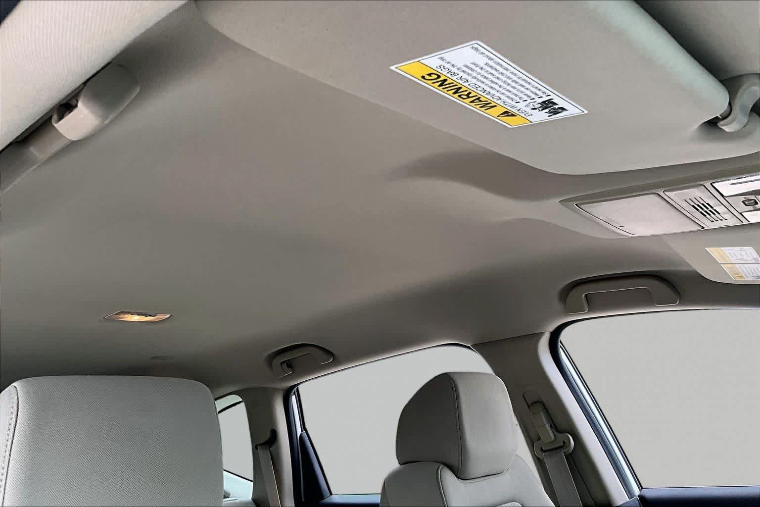 Used 2020 Honda CR-V LX image 12