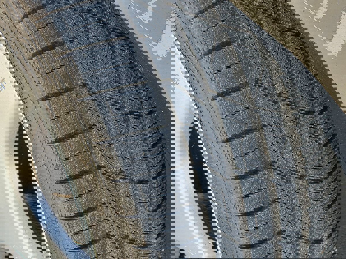 Used 2001 Mercedes-Benz CLK 430 Coupe image 17