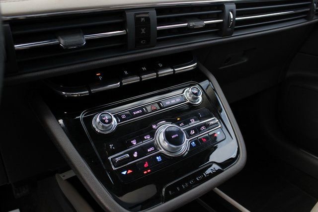 Used 2020 Lincoln Corsair Reserve w/ Elements Package image 20