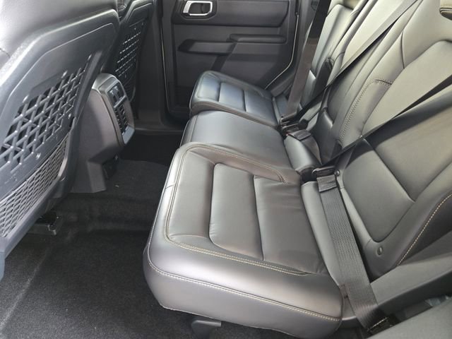New 2025 Ford Bronco Badlands AWD/4WD image 21