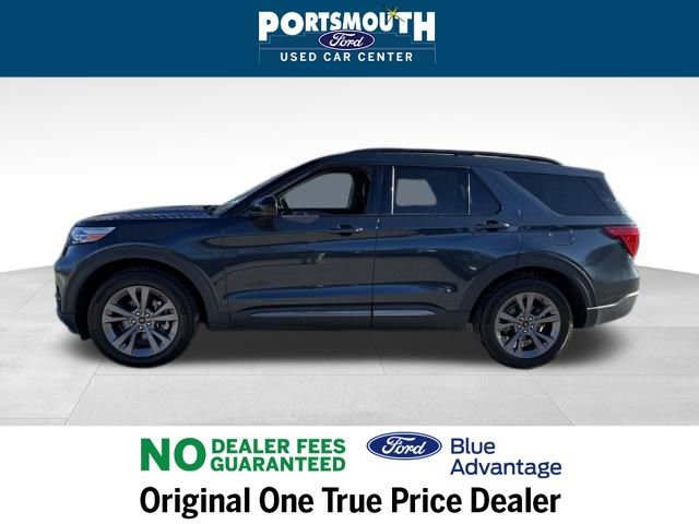 Used 2022 Ford Explorer XLT w/ Equipment Group 202A image 2