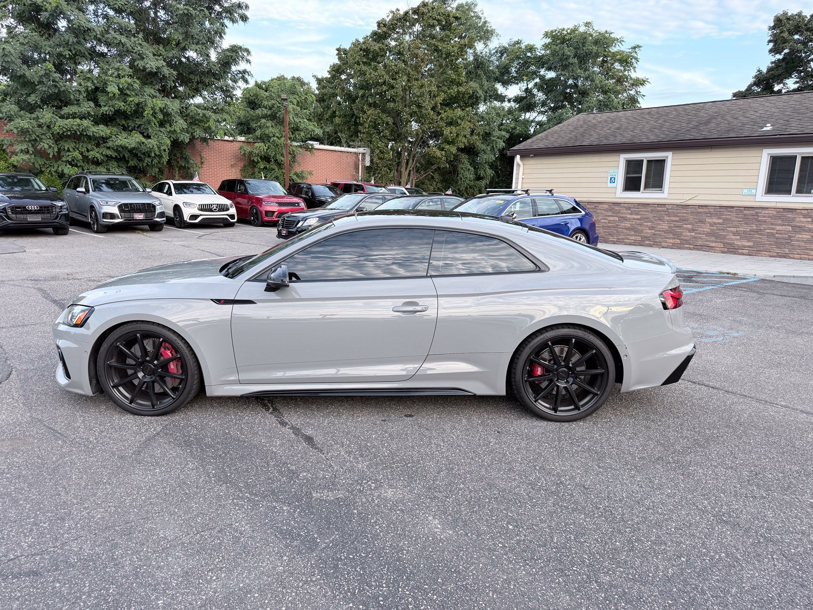Used 2022 Audi RS 5 w/ Dynamic Package AWD/4WD image 2