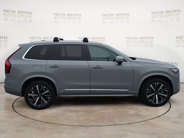Used 2025 Volvo XC90 B6 Core AWD/4WD image 6
