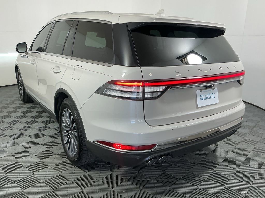 Used 2020 Lincoln Aviator Reserve image 7