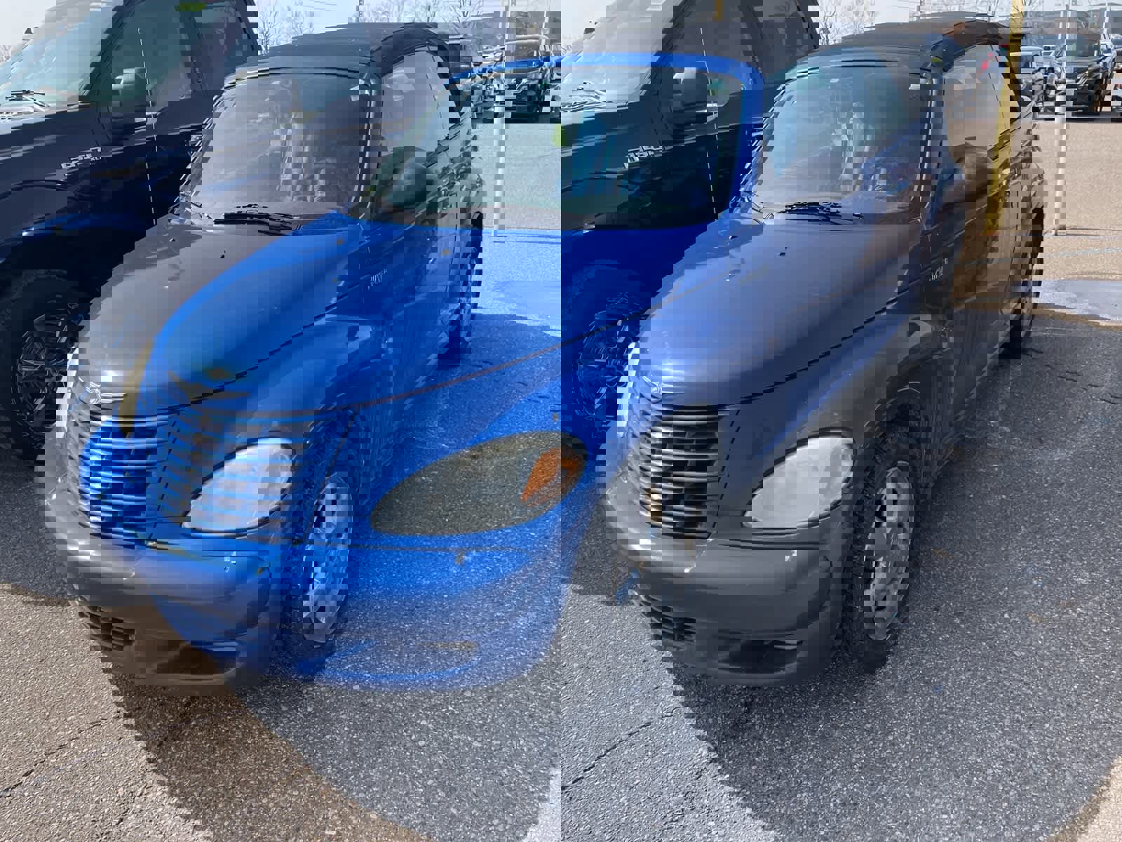 Used 2005 Chrysler PT Cruiser Touring image 3