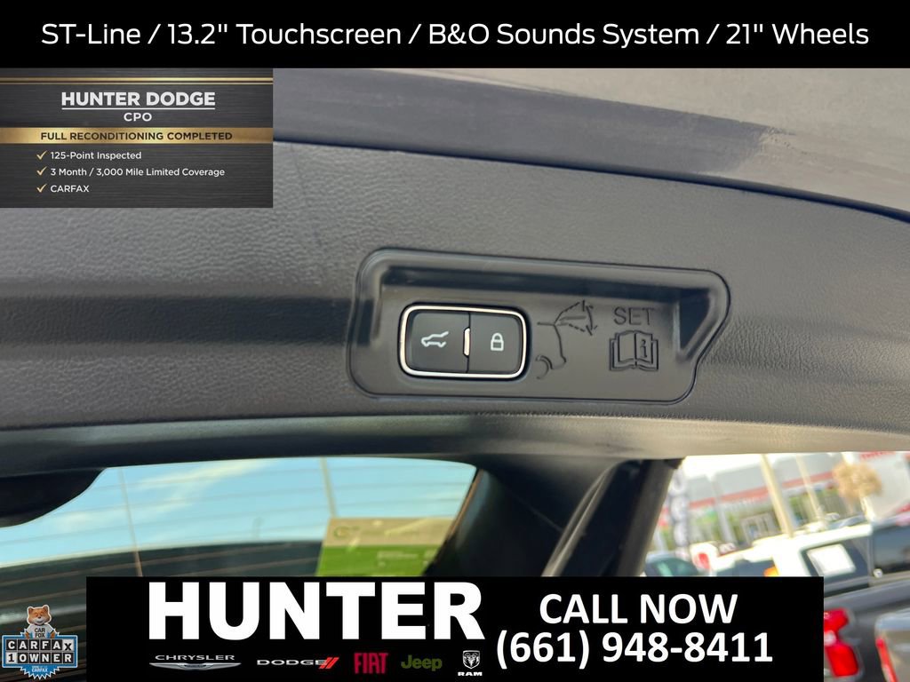 Used 2025 Ford Explorer ST-Line w/ ST-Line Street Pack AWD/4WD image 24