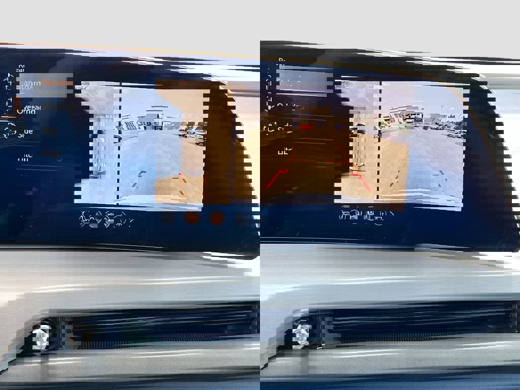 New 2026 Cadillac Vistiq Premium Luxury w/ LPO, Floor Liner Package image 14