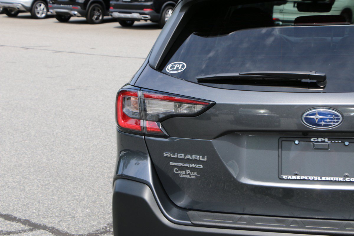 Used 2024 Subaru Outback Limited AWD/4WD image 6
