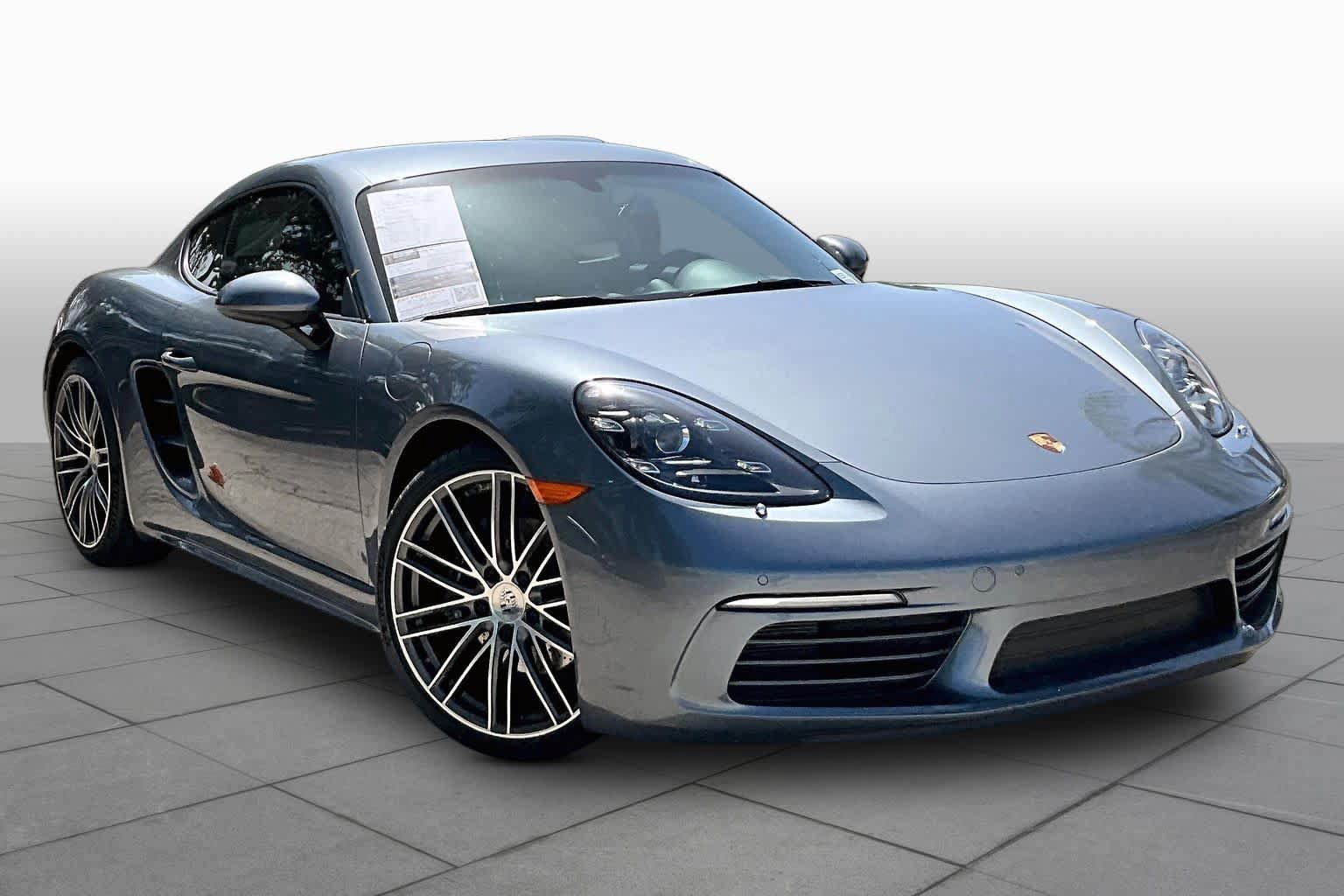 Used 2025 Porsche 718 Cayman RWD image 3