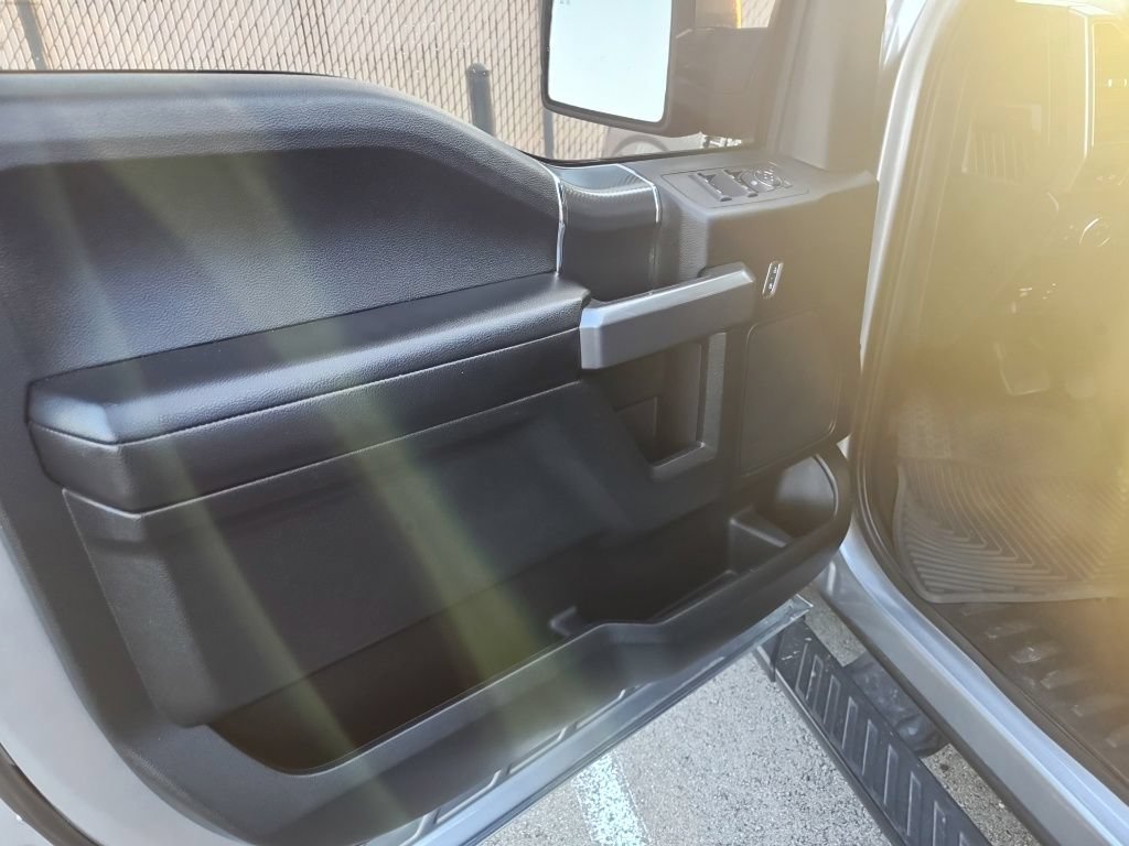 Used 2020 Ford F150 XLT w/ Equipment Group 302A Luxury AWD/4WD image 7