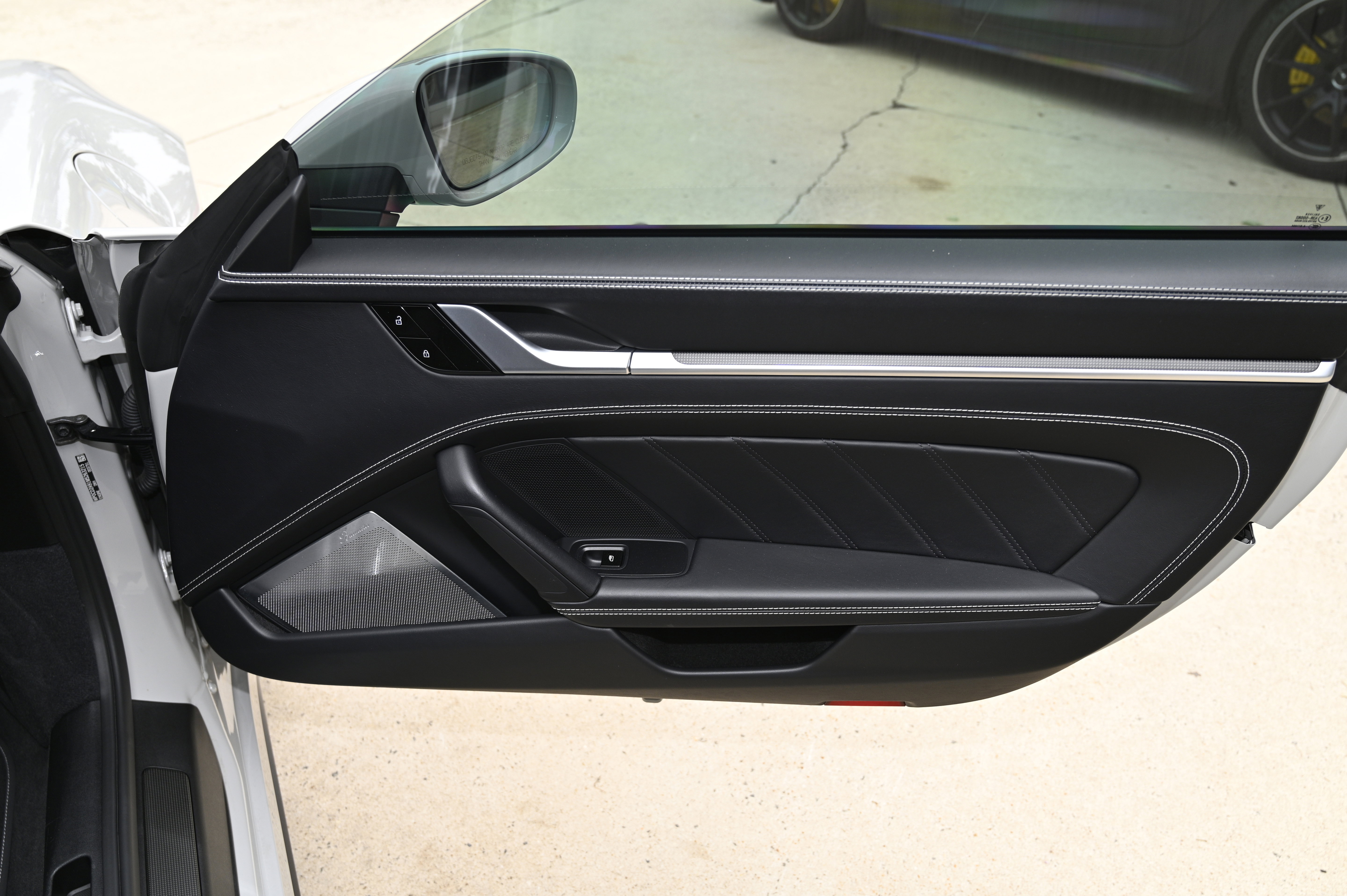 Used 2021 Porsche 911 Turbo S image 45