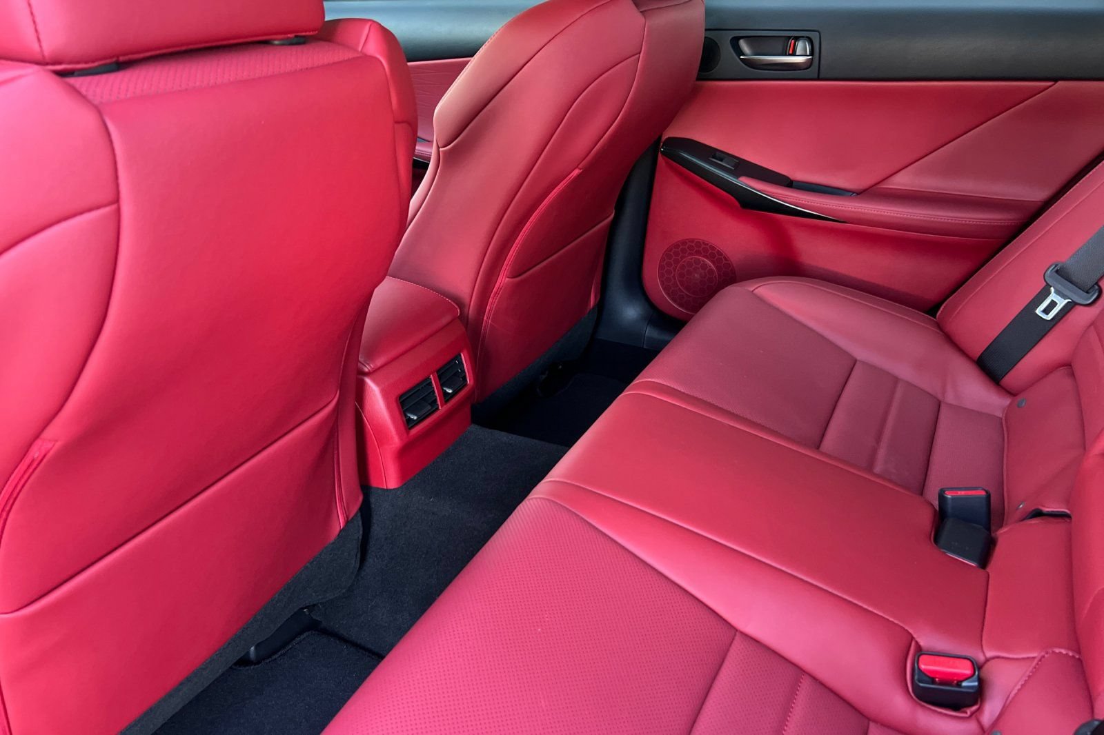 Used 2025 Lexus IS 350 F Sport RWD image 14