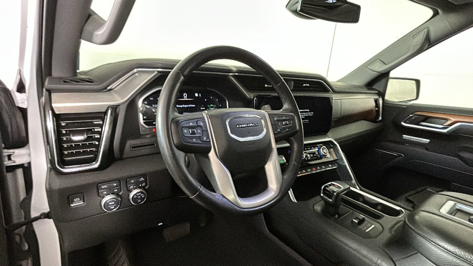 Used 2022 GMC Sierra 1500 Denali AWD/4WD image 16