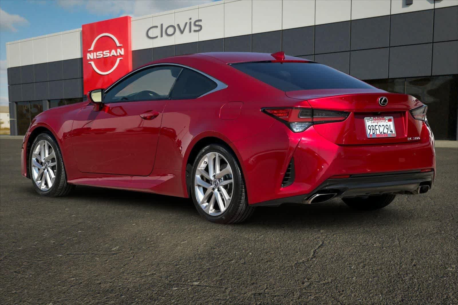 Used 2019 Lexus RC 300 w/ Premium Package RWD image 7