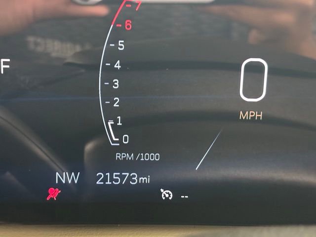 Used 2024 Cadillac XT4 Premium Luxury w/ Technology Package image 26