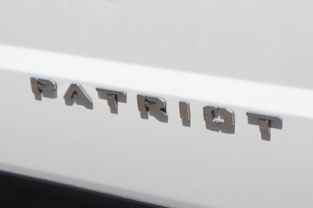 Used 2016 Jeep Patriot Latitude w/ Sun/Sound Group FWD image 42