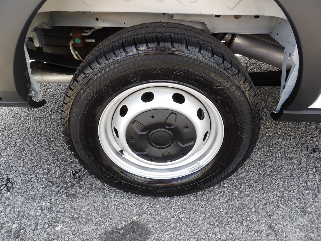 Used 2025 Ford Transit 250 148 Medium Roof w/ Load Area Protection Package RWD image 45