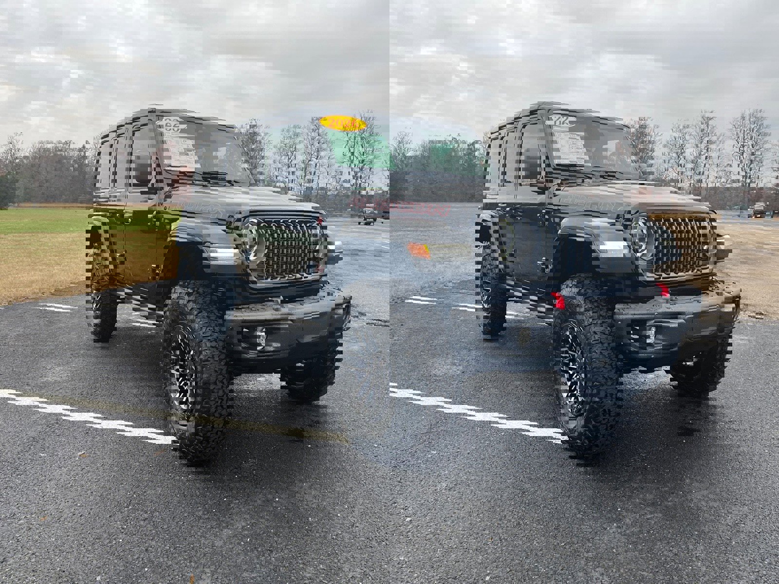 New 2026 Jeep Wrangler Unlimited Rubicon w/ Steel Bumper Group image 3