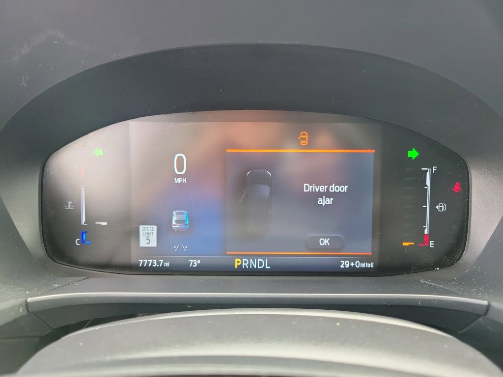 Certified 2025 Ford Escape SE FWD image 26
