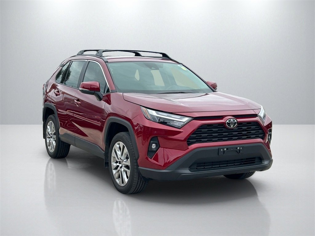 Used 2024 Toyota RAV4 XLE Premium image 3