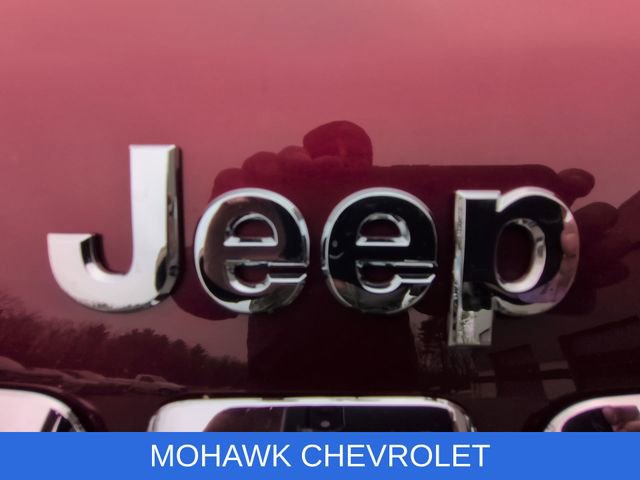 Used 2019 Jeep Cherokee Limited image 30