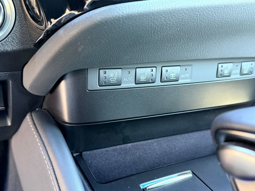 Used 2025 Lexus ES 350 ES 350 image 8