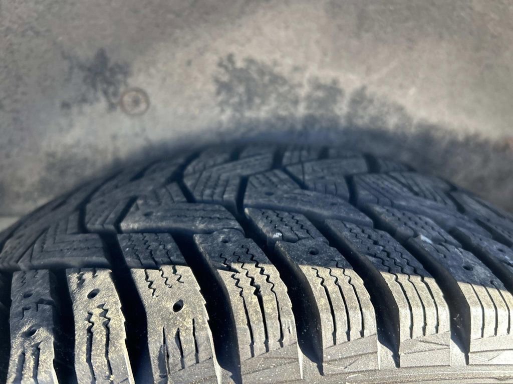 Certified 2020 Ford Transit Connect XL image 10