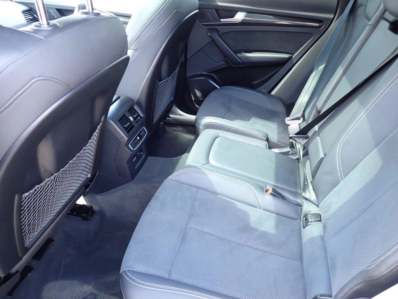 Used 2022 Audi SQ5 Premium w/ Convenience Package AWD/4WD image 8