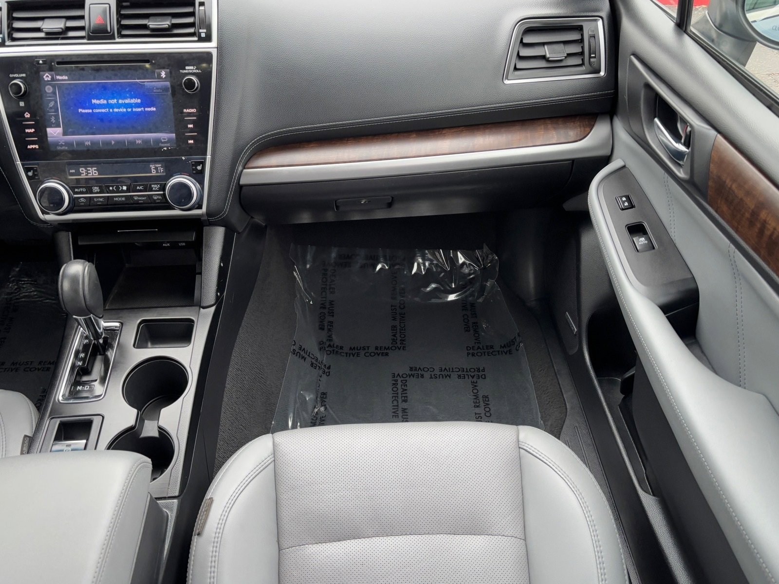 Used 2018 Subaru Outback 2.5i Limited image 17