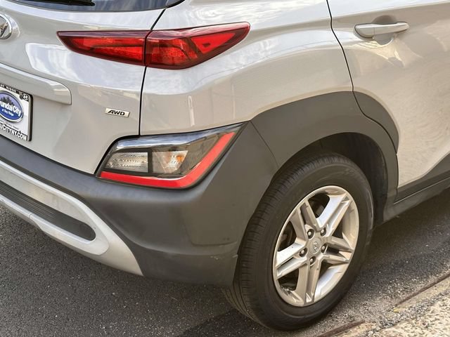 Used 2023 Hyundai Kona SE AWD/4WD image 5