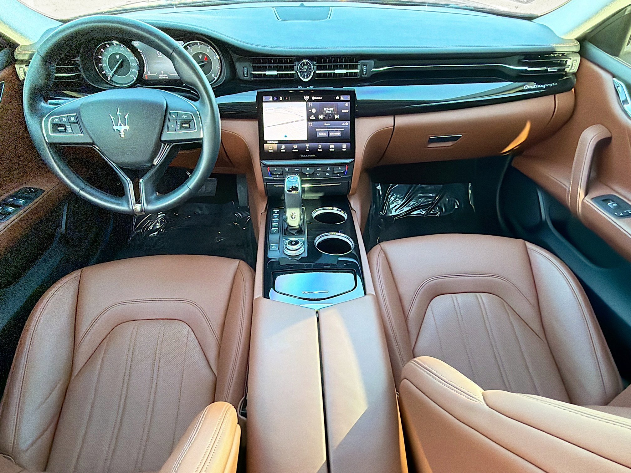 Used 2021 Maserati Quattroporte S image 16