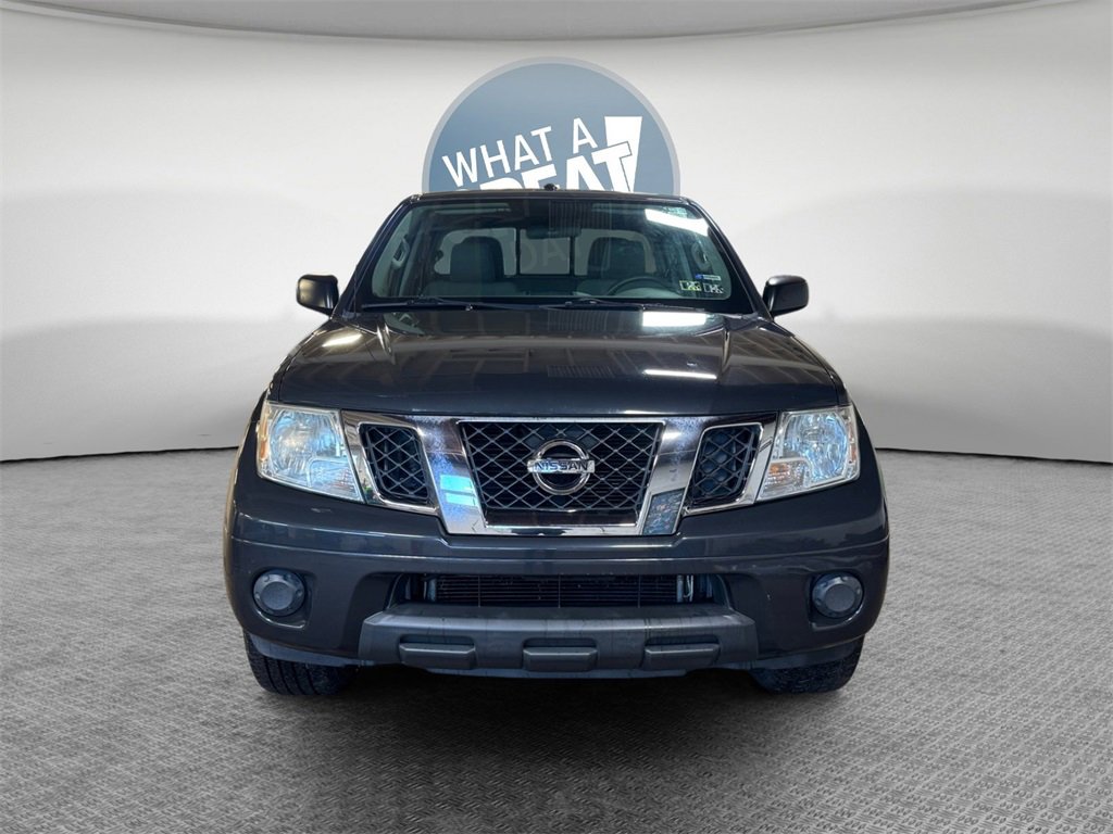 Used 2015 Nissan Frontier SV image 9