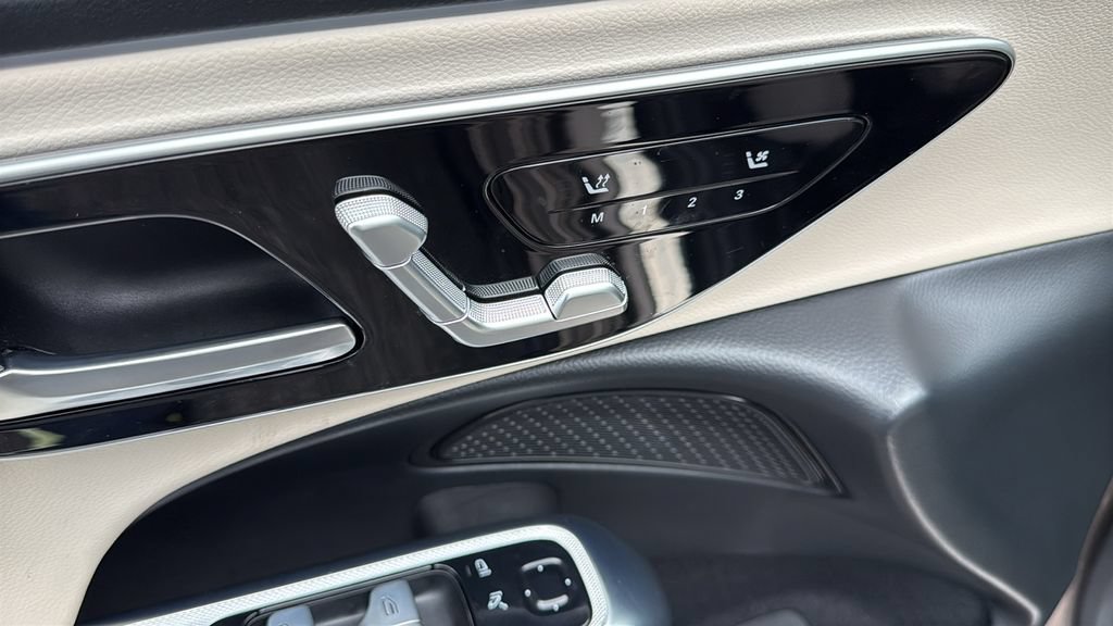 Certified 2025 Mercedes-Benz E 350 4MATIC Sedan image 20