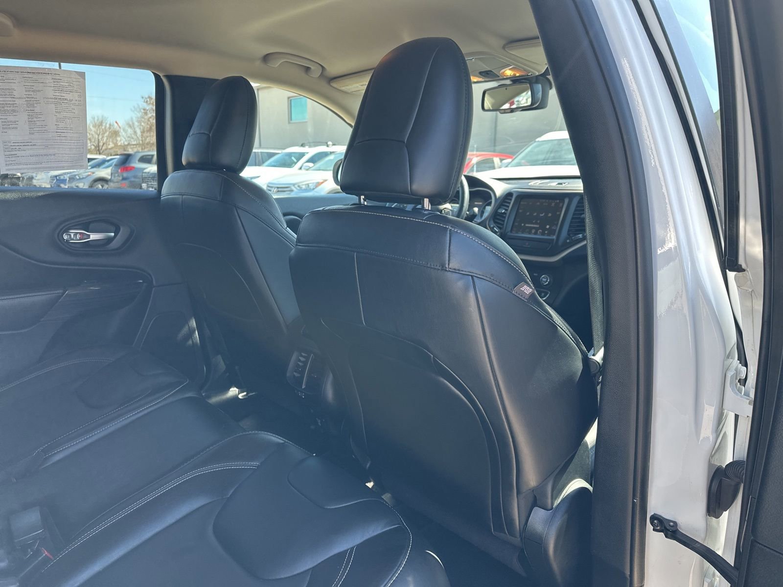 Used 2014 Jeep Cherokee Limited w/ Trailer Tow Group image 29