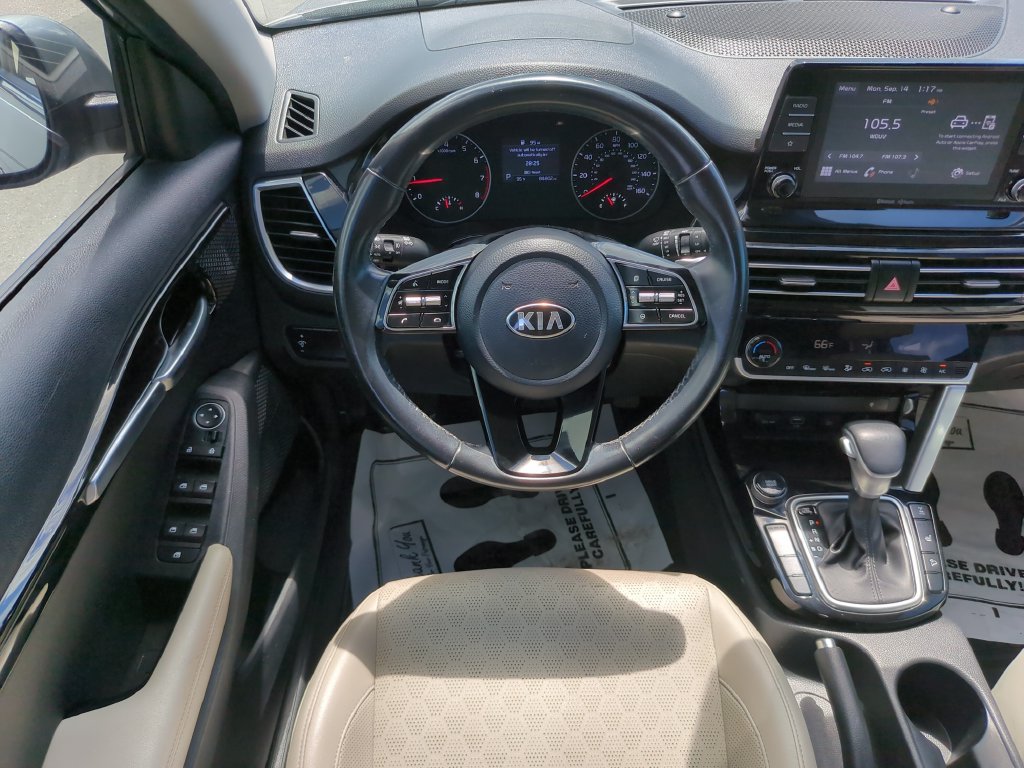 Used 2021 Kia Seltos EX AWD/4WD image 16