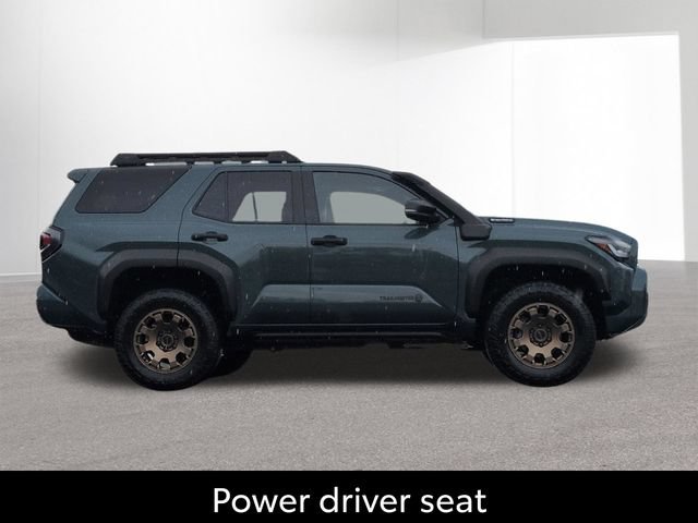 Certified 2025 Toyota 4Runner Trailhunter AWD/4WD image 4