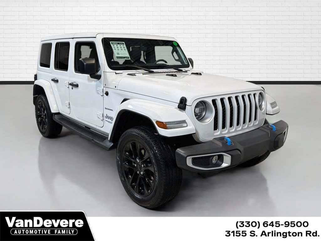 Used 2022 Jeep Wrangler Unlimited Sahara w/ Cold Weather Group AWD/4WD image 1
