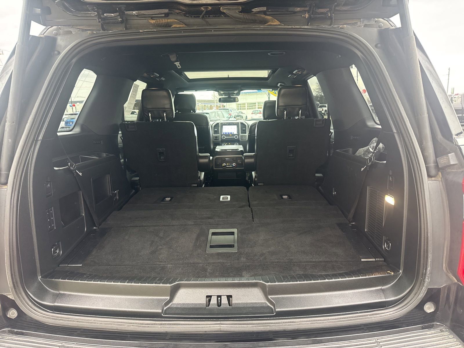 Used 2020 Ford Expedition XLT w/ Equipment Group 202A image 17