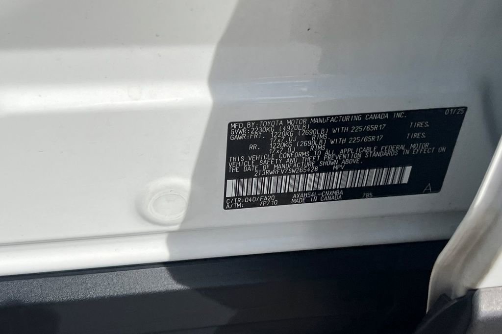 Certified 2025 Toyota RAV4 XLE image 32