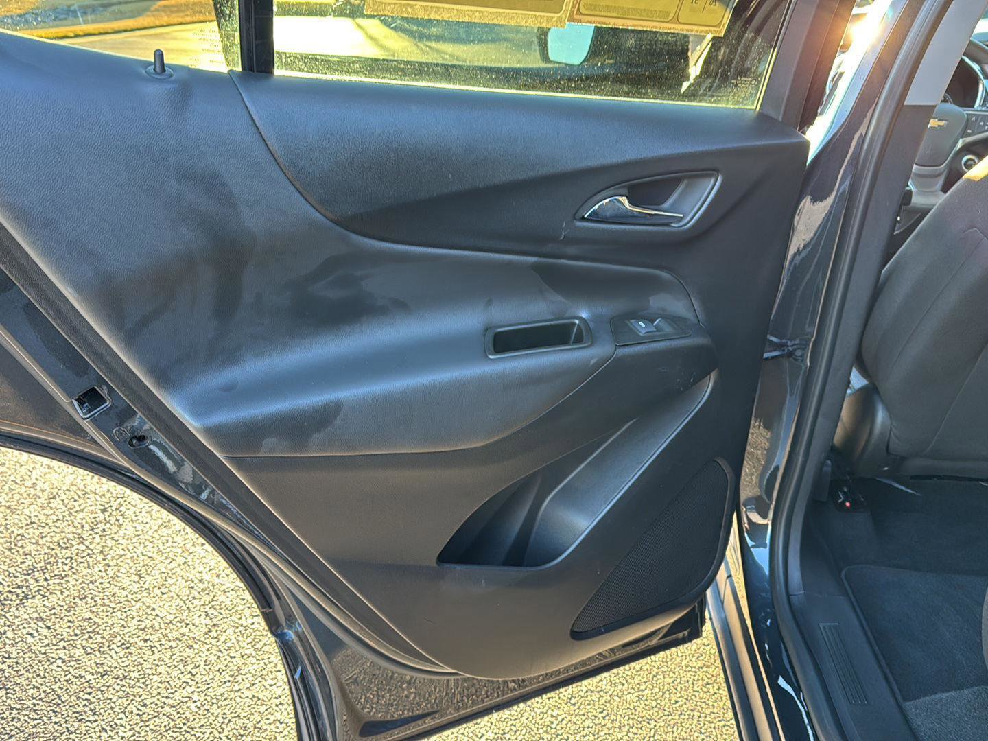 Used 2023 Chevrolet Equinox LT image 15