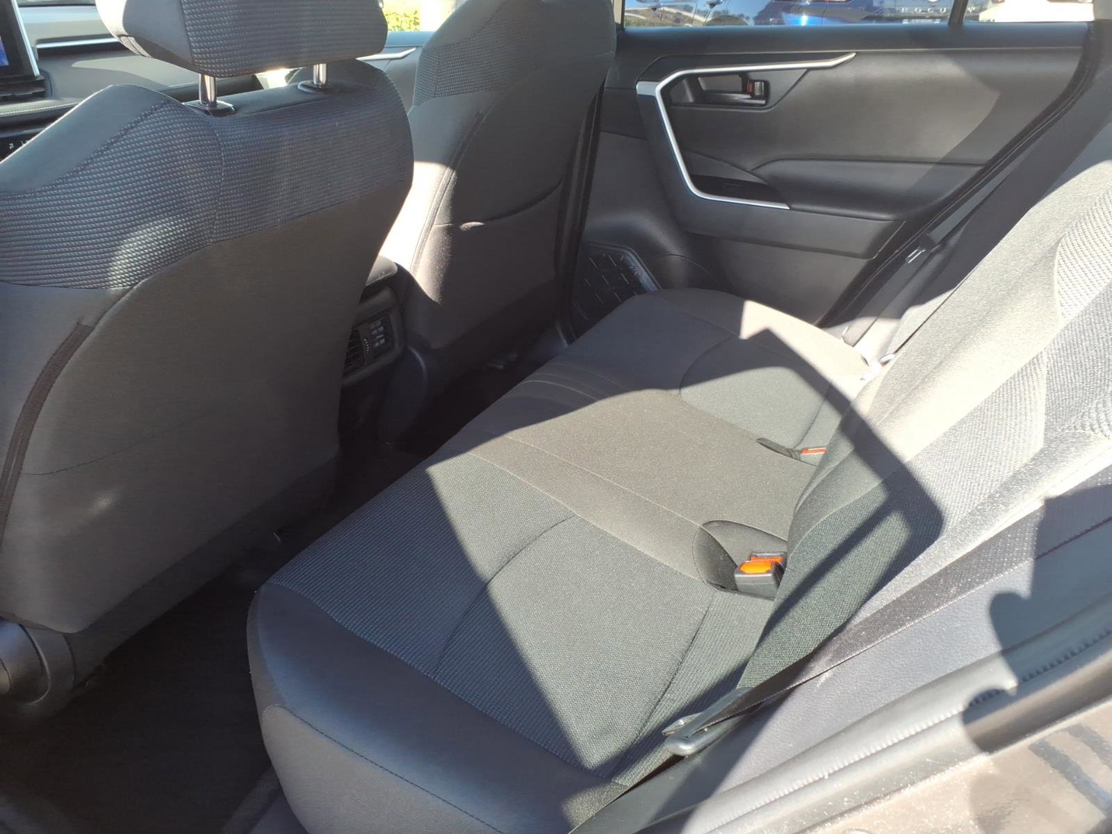 Used 2025 Toyota RAV4 LE image 10