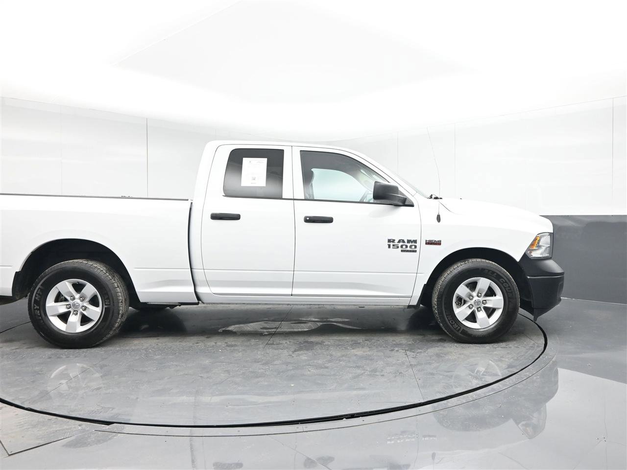 Used 2023 RAM 1500 Tradesman RWD image 4