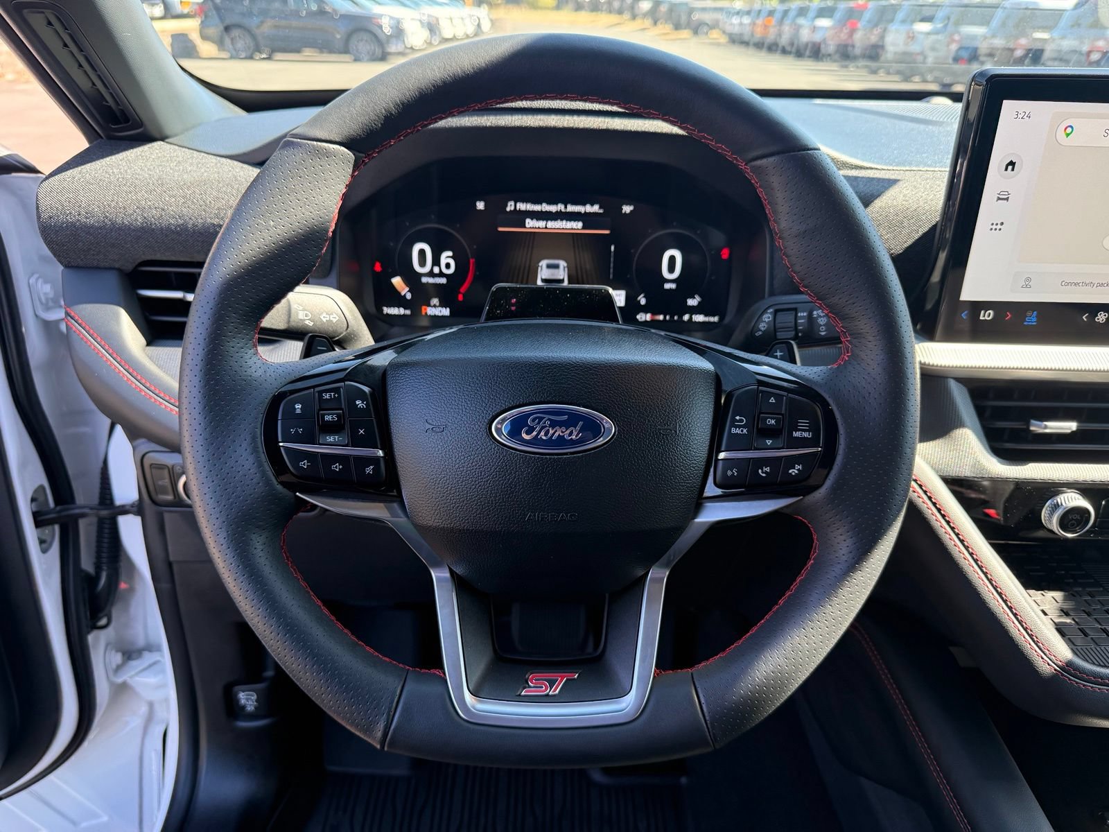 Used 2025 Ford Explorer ST AWD/4WD image 14