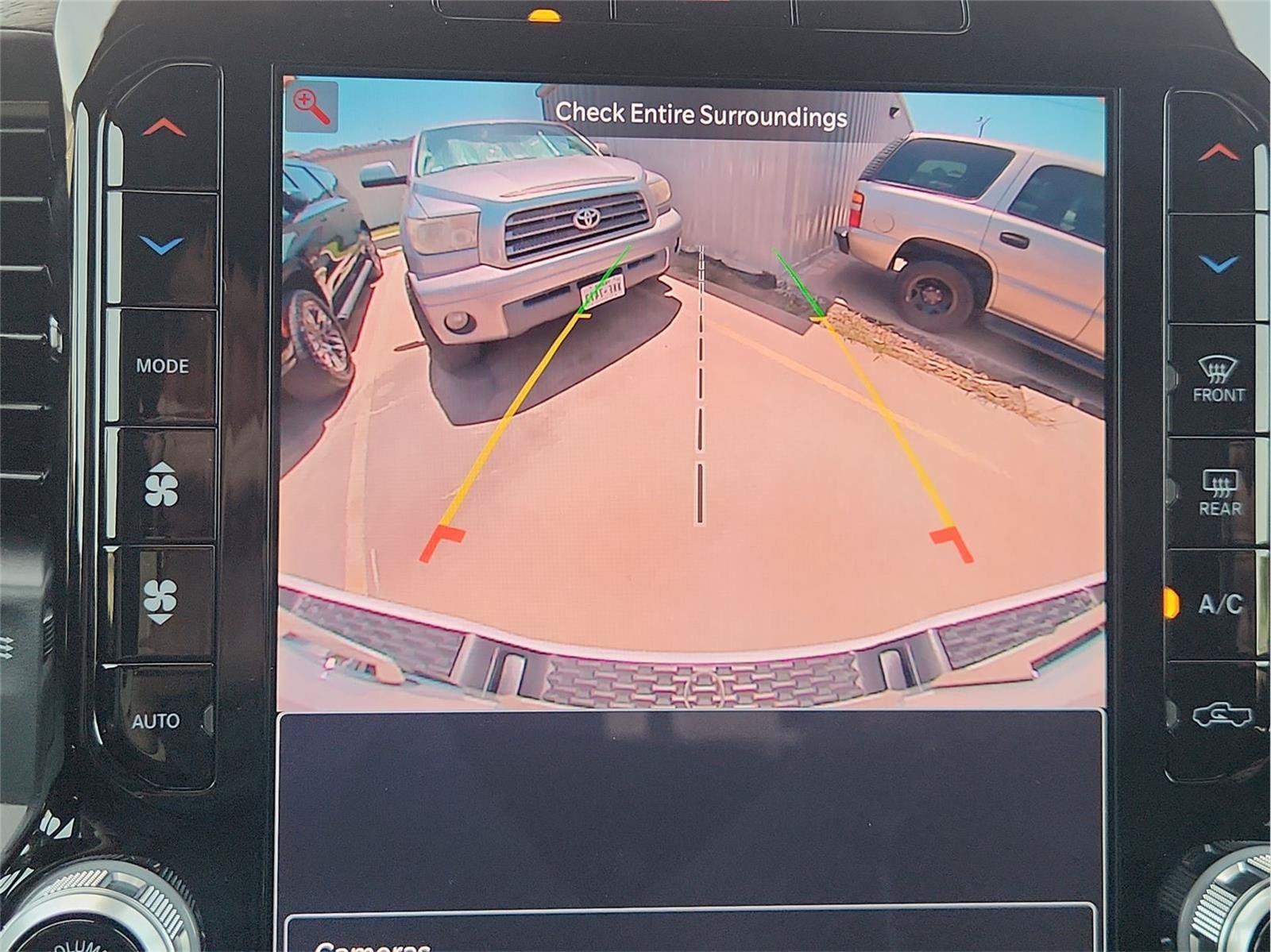 Used 2025 RAM 1500 Limited w/ Bed Utility Group AWD/4WD image 15