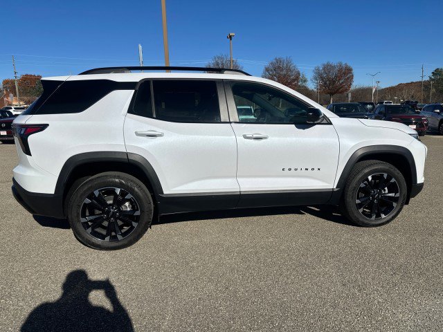 New 2026 Chevrolet Equinox RS image 9