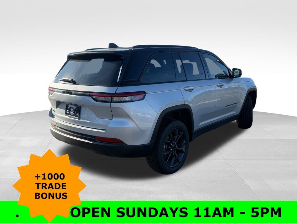 New 2025 Jeep Grand Cherokee Limited image 7