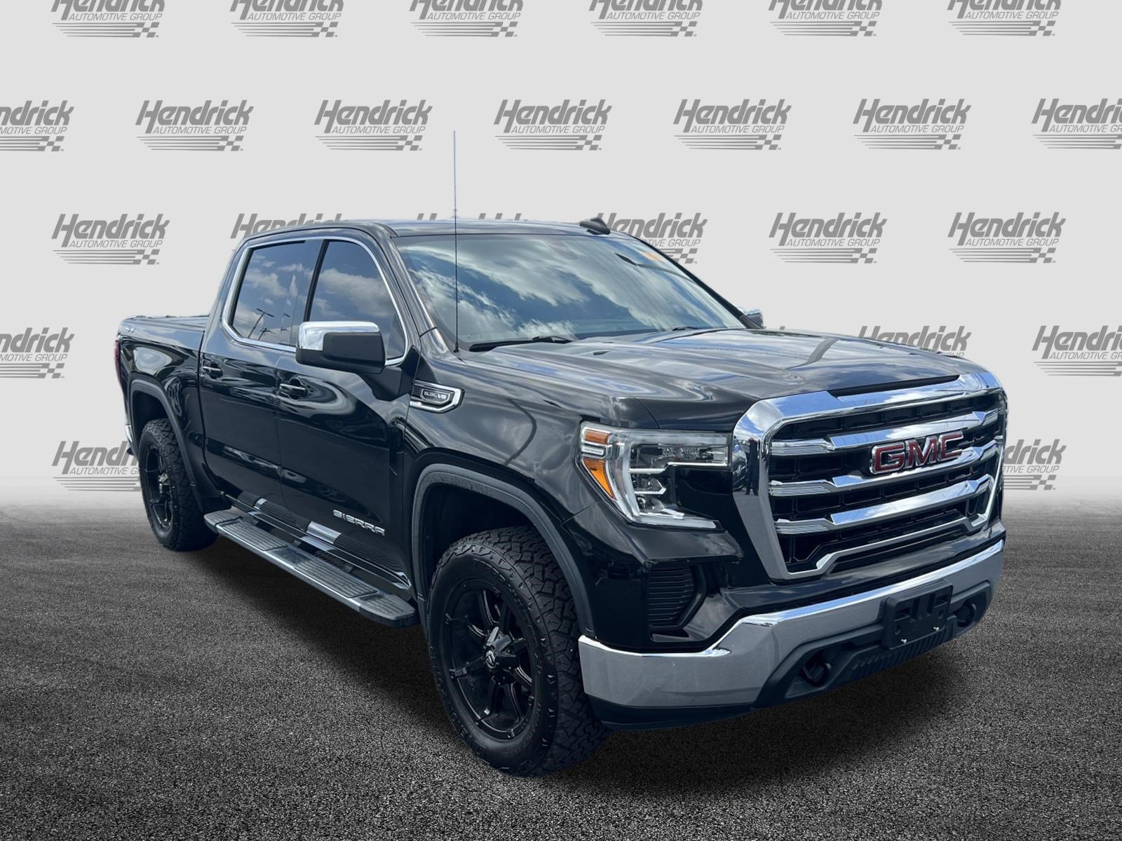 Used 2019 GMC Sierra 1500 SLE w/ SLE Value Package AWD/4WD image 2