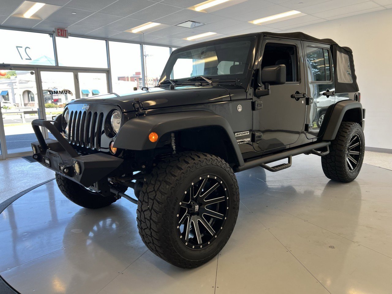 Used 2018 Jeep Wrangler Unlimited Sport S image 48