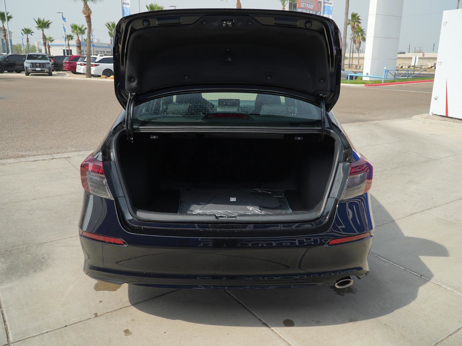 New 2026 Honda Civic Sport image 7